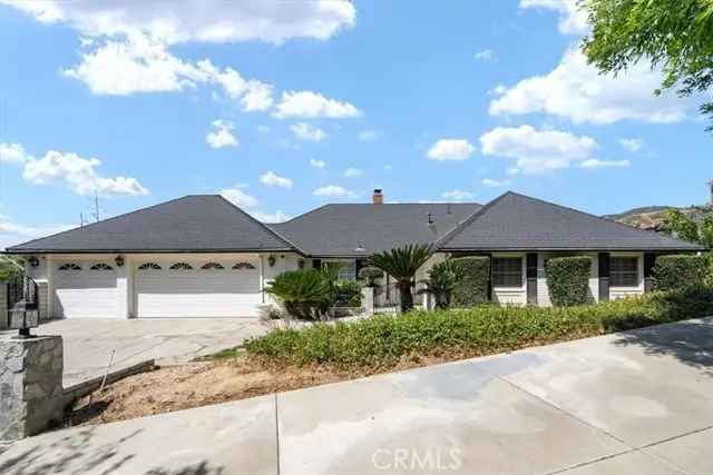 5064 Mariposa Drive, San Bernardino, CA 92404 - #3