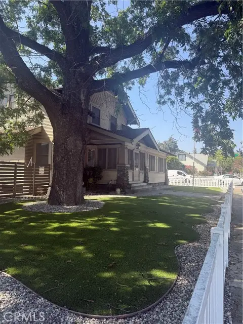 2147 White, La Verne, CA 91750 - #3