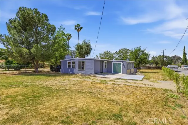 26917 Yale St, Hemet, CA 92544 - #3