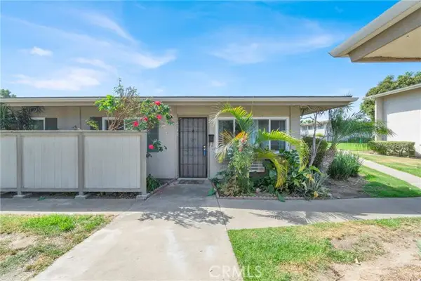 634 Main  #D, Tustin, CA 92780