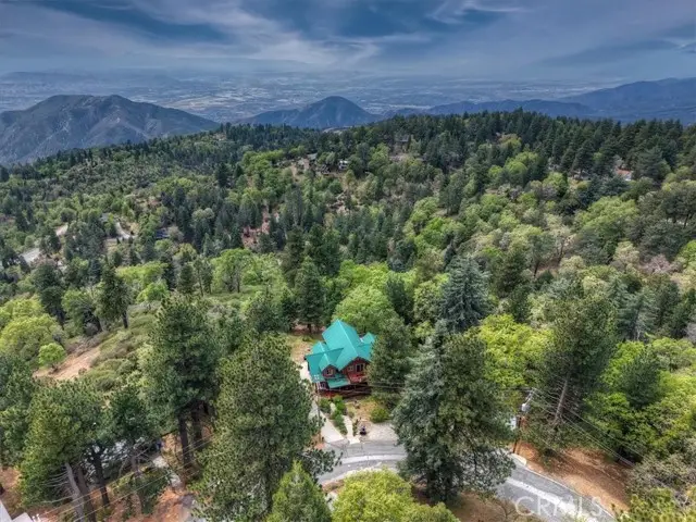 2489 Spring Oak, Running Springs, CA 92382 - #3