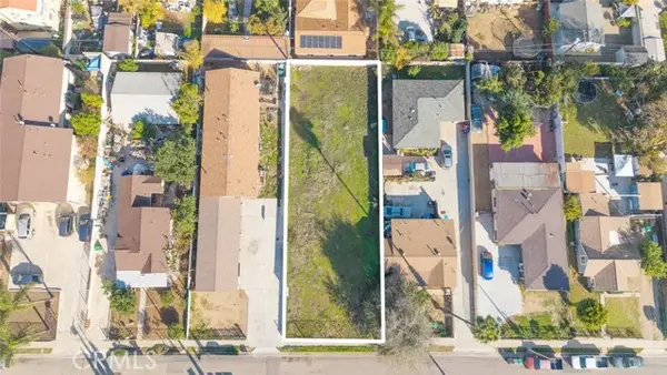 1243 E Street, Corona, CA 92882