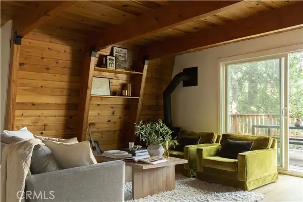 863 Nadelhorn Drive, Lake Arrowhead, CA 92352