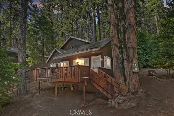 691 Cottage Grove Road, Lake Arrowhead, CA 92352