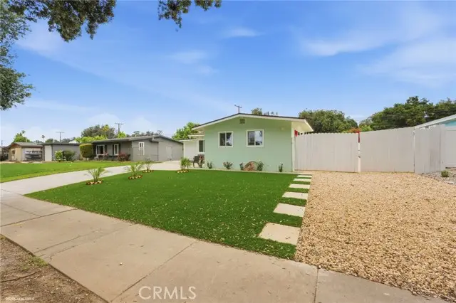 3833 Overland, Riverside, CA 92503 - #2