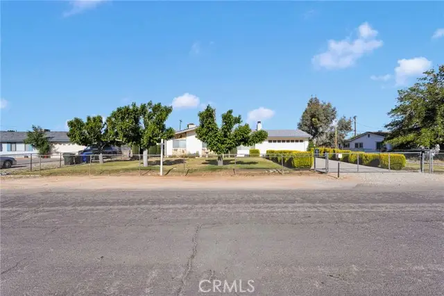 13392 Yakima, Apple Valley, CA 92308 - #3