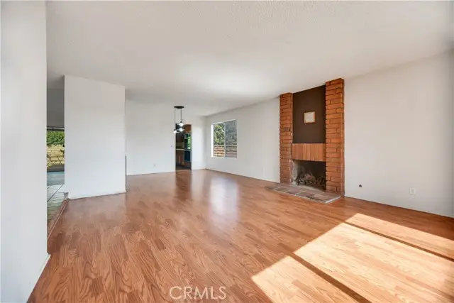 2046 Ontario, Corona, CA 92882 - #3