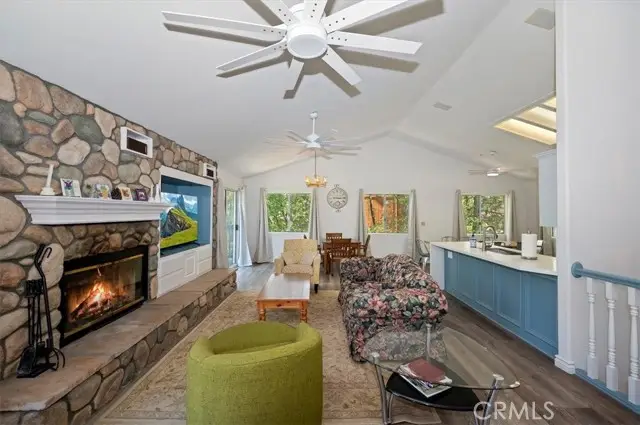 1023 Pintail Circle, Lake Arrowhead, CA 92352 - #2