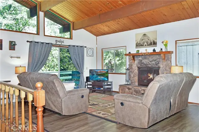23641 Manzanita, Crestline, CA 92325 - #2