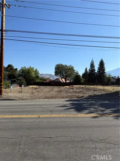 33136 Colorado, Yucaipa, CA 92399