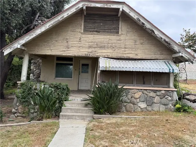 2415 Sierra, Upland, CA 91784 - #2