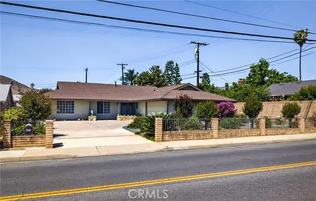 5146 Golden Avenue, Riverside, CA 92505 - #1