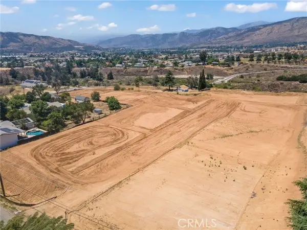 11537 Pendleton Road, Yucaipa, CA 92399