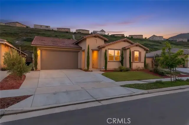 2690 Santa Fiora Drive, Corona, CA 92882 - #1