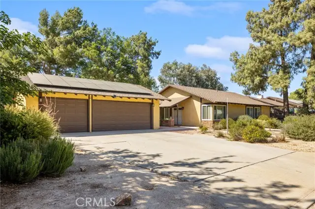 9447 Stirrup Street, Riverside, CA 92509 - #2