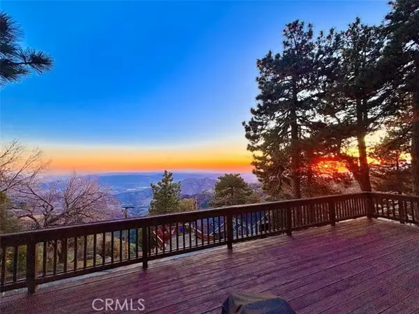 31531 Ocean View Drive, Running Springs, CA 92382