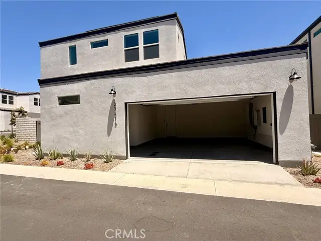27415 Creekwood Lane, Valencia, CA 91381 - #2