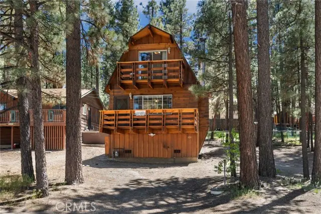 626 Aeroplane Boulevard, Big Bear City, CA 92314 - #2