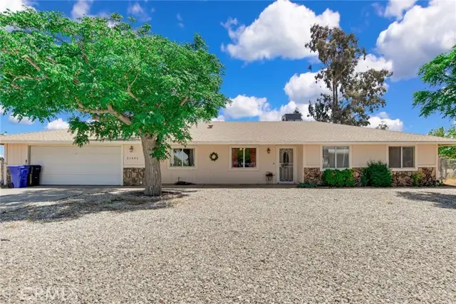 21495 Minodoka Road, Apple Valley, CA 92308 - #2