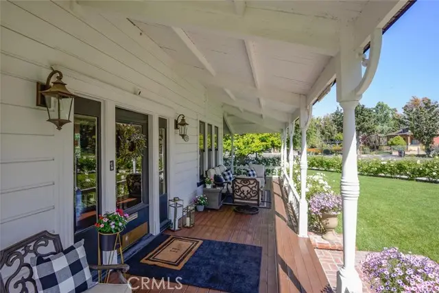 1052 Grand Boulevard, Corona, CA 92879 - #3