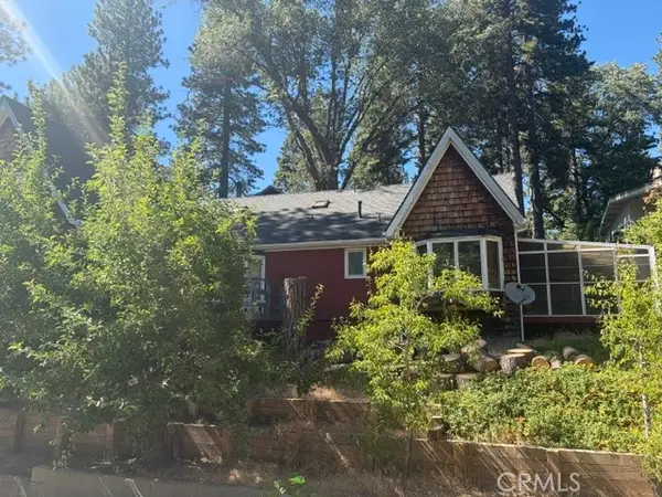 32132 West, Running Springs, CA 92382