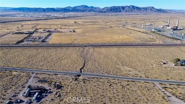 6 National Trails Highway, Yermo, CA 92398 - #3