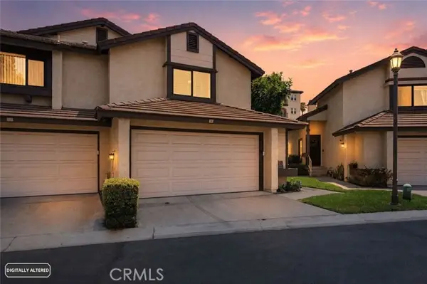 5050 Canyon Crest  #18, Riverside, CA 92507