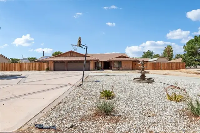14182 Gayhead, Apple Valley, CA 92307 - #3