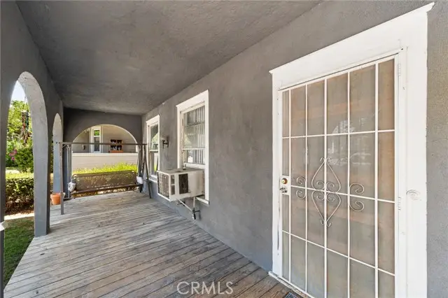 108 Buena Vista, Redlands, CA 92373 - #3
