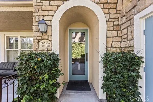 607 Terra Bella, Irvine, CA 92602
