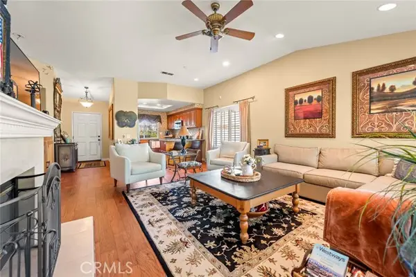 3027 Graceland Way, Corona, CA 92882