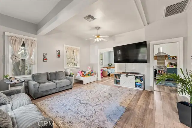 116 11th, Redlands, CA 92374 - #3