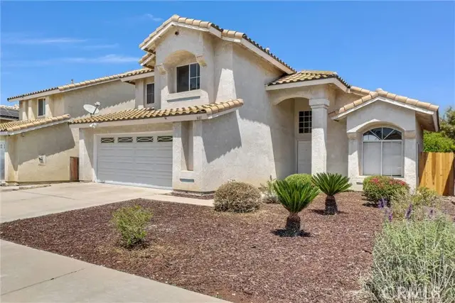 661 La Cumbre, Corona, CA 92879 - #1