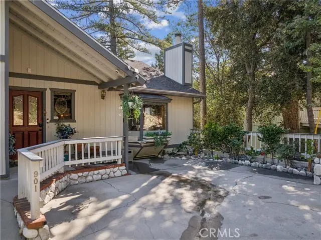 901 Nesthorn, Crestline, CA 92325 - #2