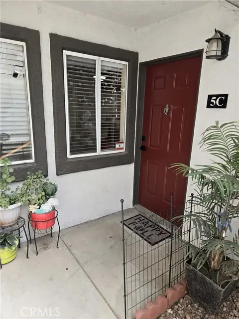 16377 Lakeshore Drive  #5C, Lake Elsinore, CA 92530