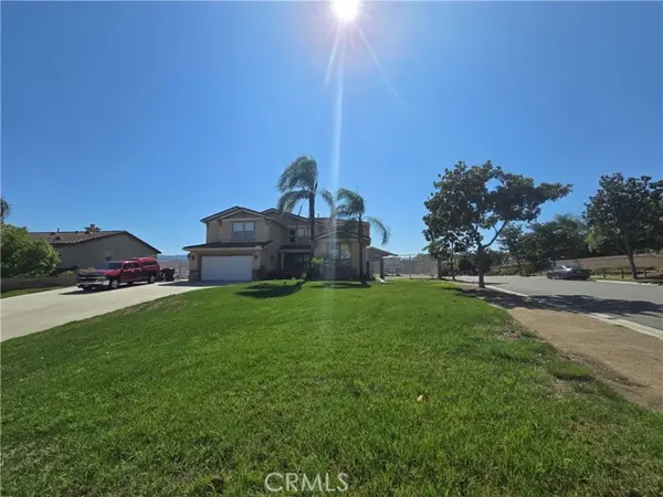 1560 Dodge Way, Norco, CA 92860