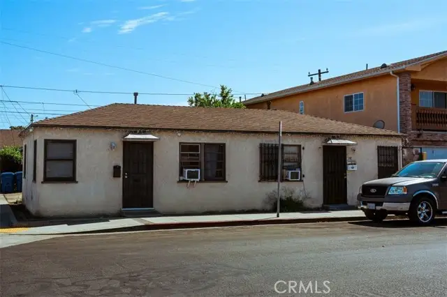 358 53rd Street, Long Beach, CA 90805 - #2