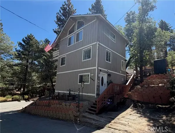 2294 Deep Creek, Running Springs, CA 92382