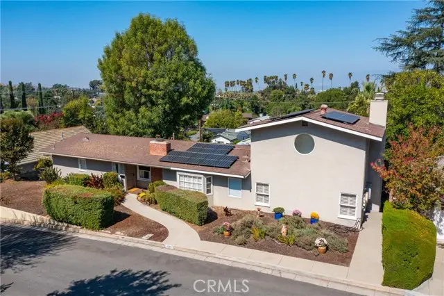 1020 La Cresta, Redlands, CA 92373 - #3