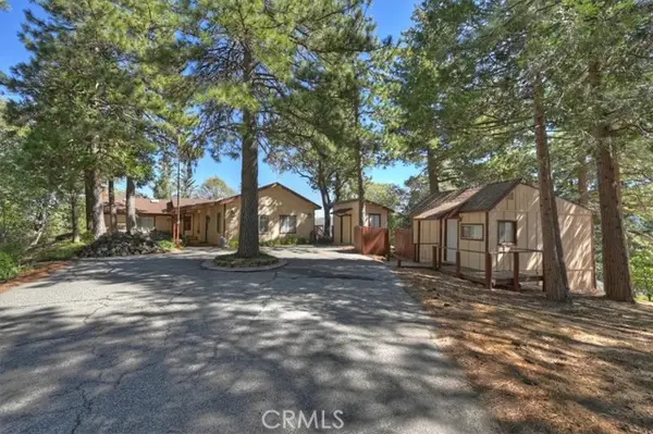 171 Bambi Trail, Crestline, CA 92325