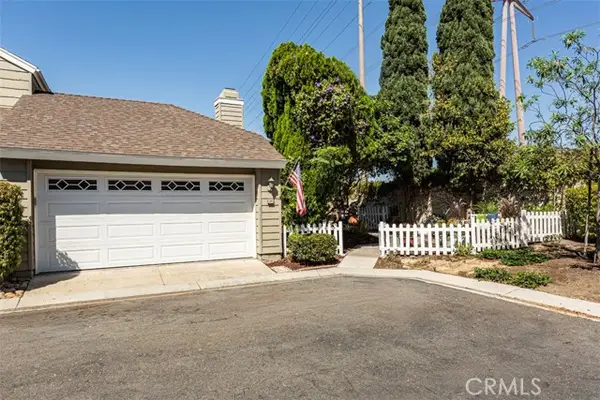 24 Riverstone, Irvine, CA 92606