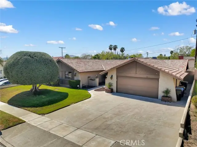 5494 Stoddard Avenue, San Bernardino, CA 92407 - #2