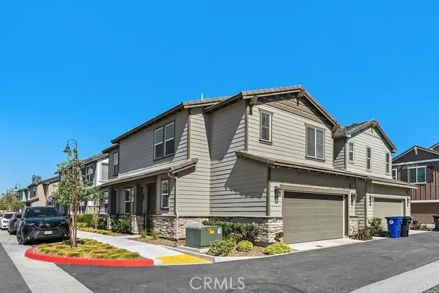 14986 Gallery Way  #1, Fontana, CA 92336 - #2