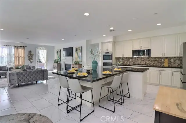 6135 Peregrine Drive, Mira Loma, CA 91752 - #3