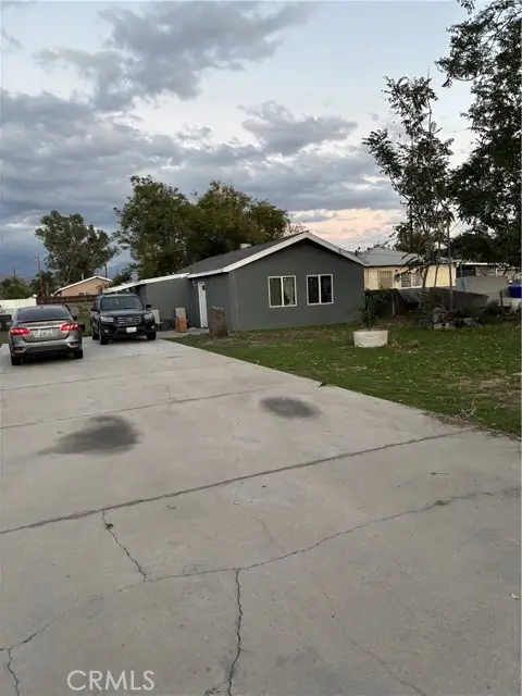 7535 Valaria, Highland, CA 92346