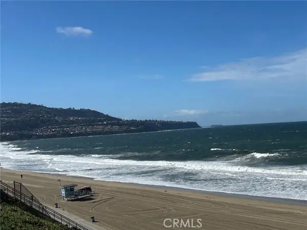 650 The Village  #106, Redondo Beach, CA 90277