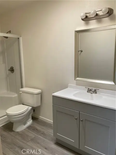 8505 Columbus Avenue  #304, North Hills, CA 91343