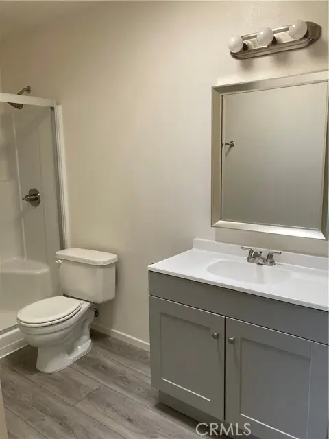 8505 Columbus Avenue  #304, North Hills, CA 91343