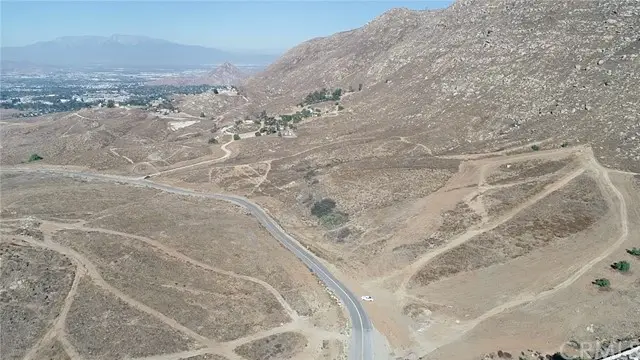 0 Pettegrew, Riverside, CA 92507 - #2