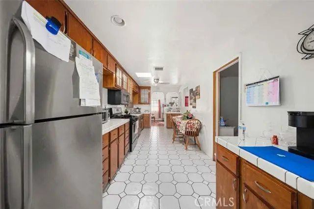 9279 Indiana Avenue, Riverside, CA 92503 - #2
